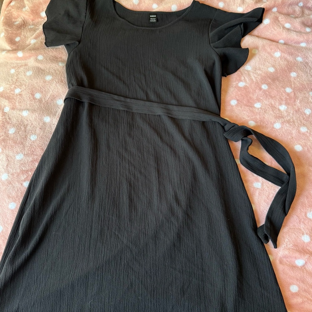 Elegant Black Dress